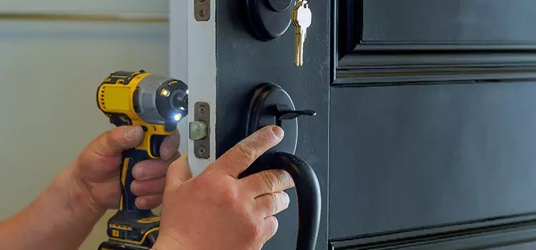 Commercial Door Lock Installation Lombard